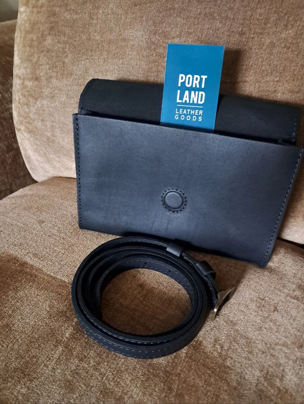 Portland Leather NWT Black Leather Belt Bag.